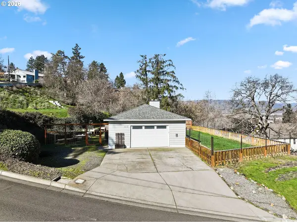 1513 Jefferson St, TheDalles, OR 97058