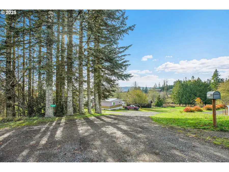 73859 Cedar Grove Dr, Clatskanie, OR 97016 - Image #2