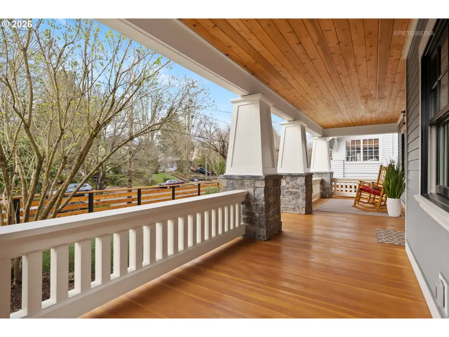 4005 NE Hassalo St, Portland, OR 97232 - #2