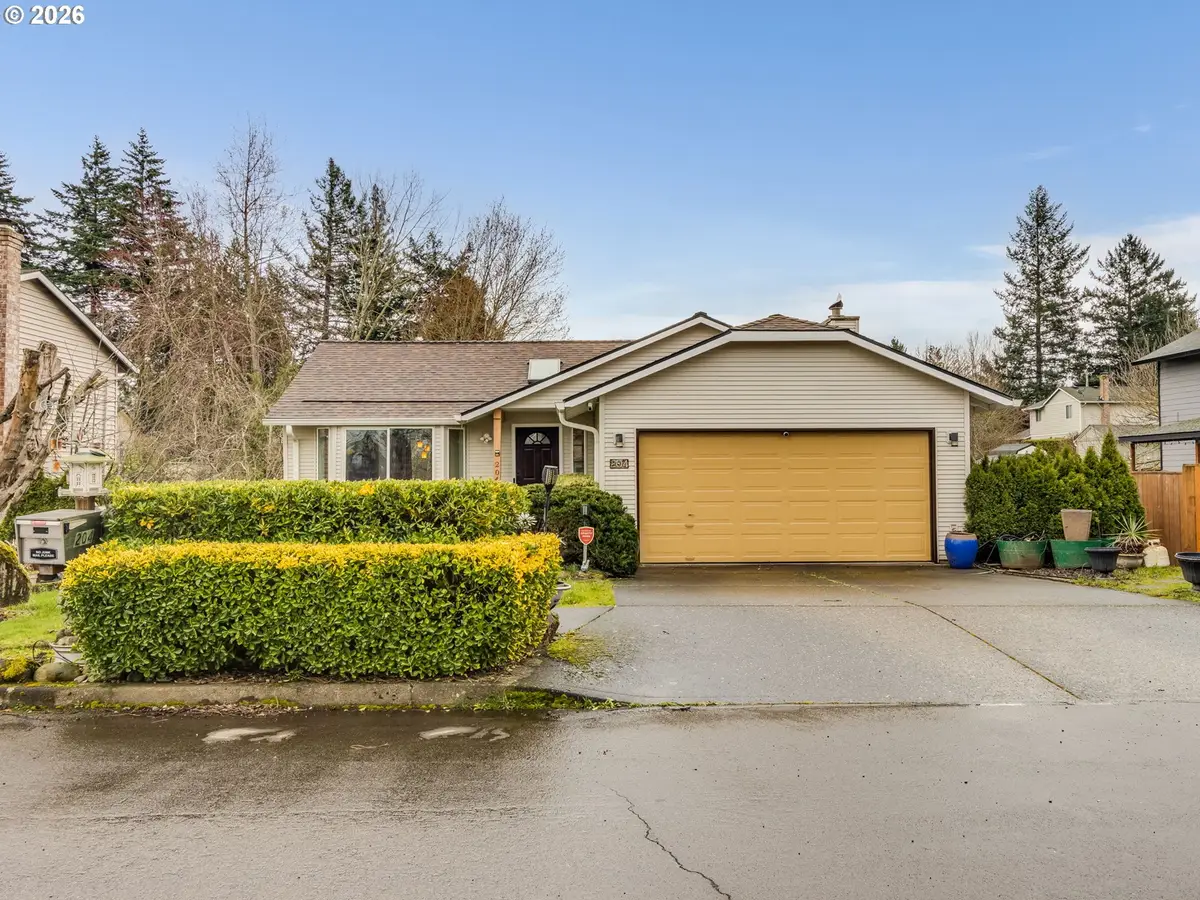 204 Crestwood St, Fairview, OR 97024 - #1