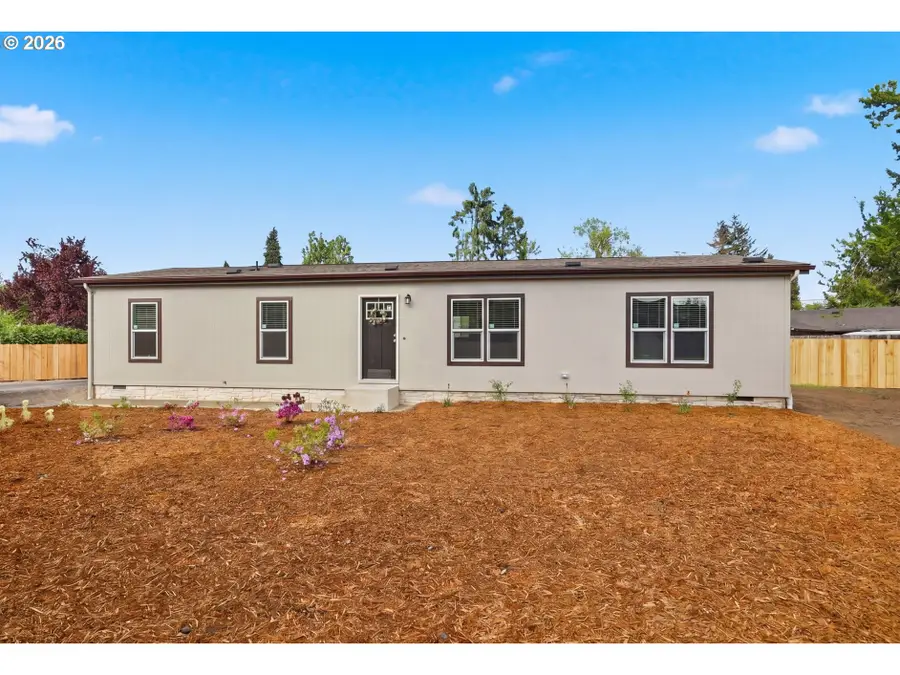 1547 A St, Springfield, OR 97477 - #2