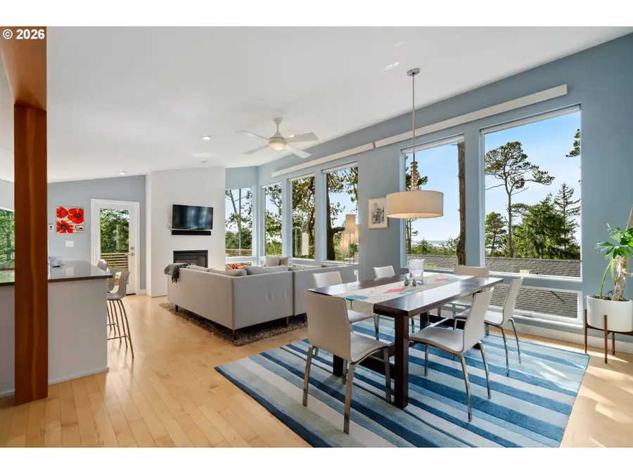 810 Nutmeg St, Manzanita, OR 97130 - #2