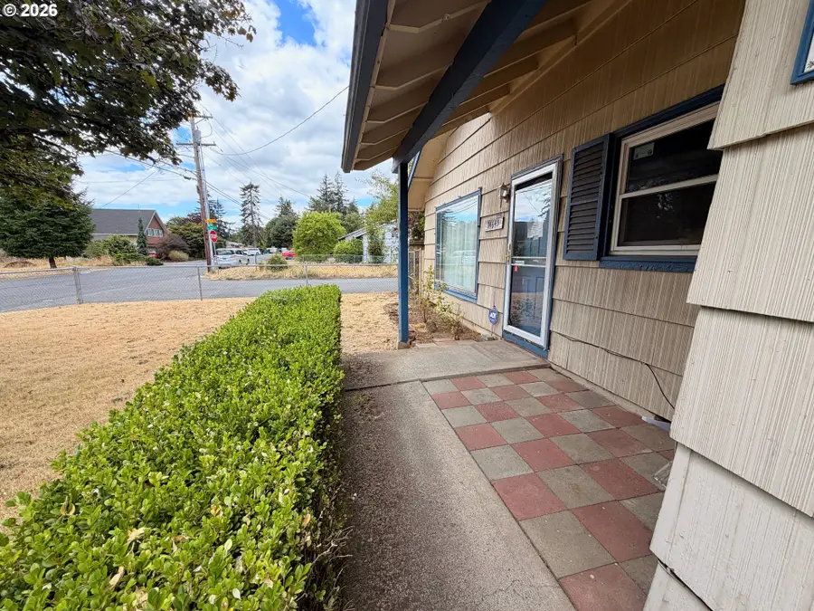 14645 SE Mill St, Portland, OR 97233 - #3