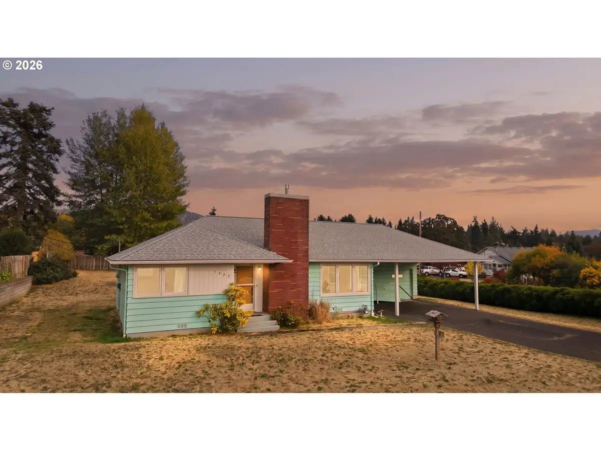 1425 NW Childs Rd, White Salmon, WA 98672 - #1
