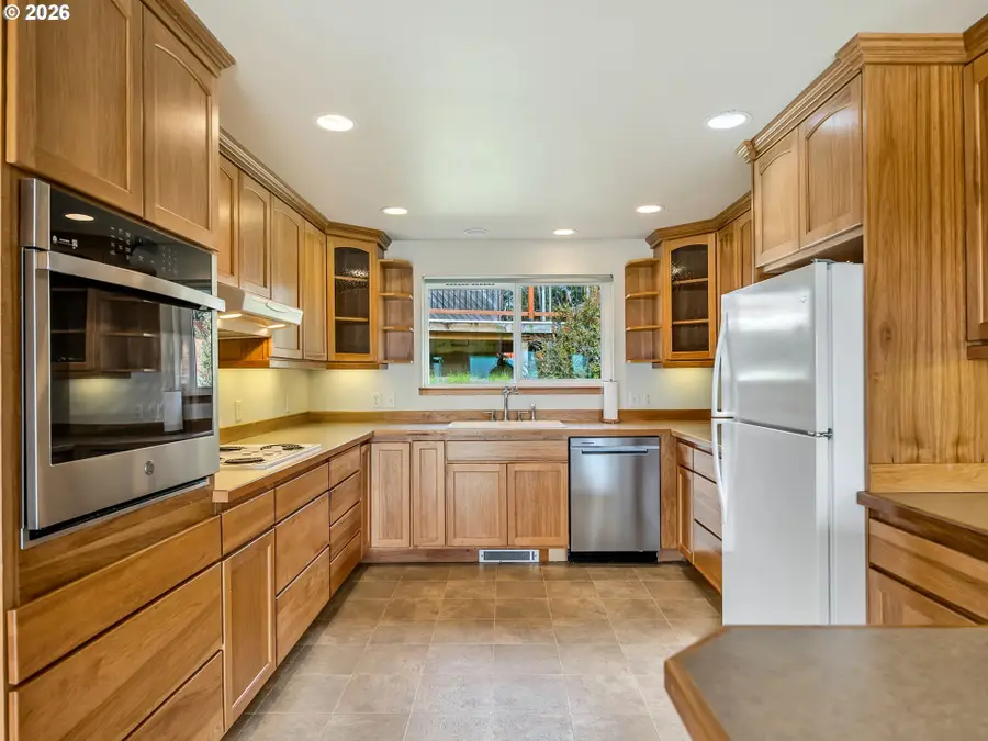 1008 300th Pl, Ocean Park, WA 98640 - #3