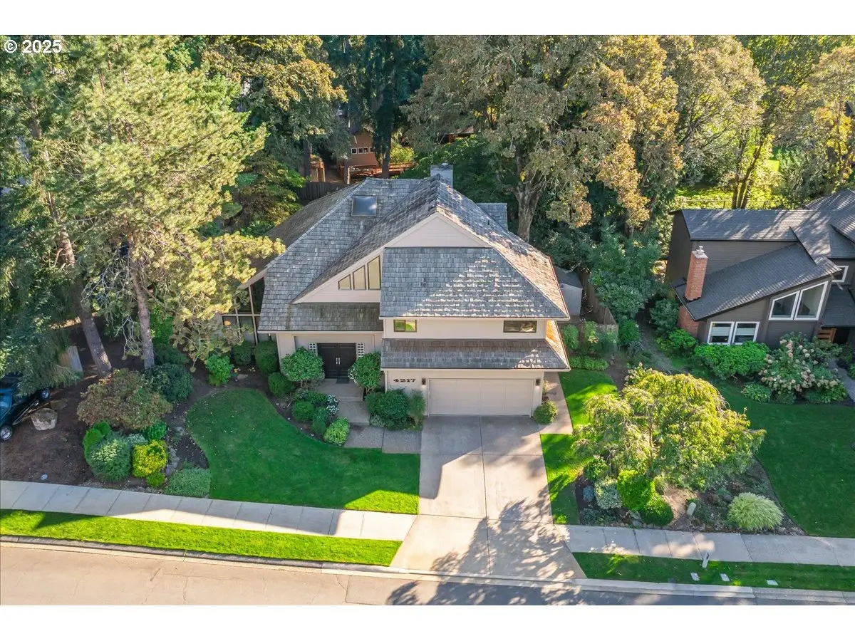 4217 Albert Cir, Lake Oswego, OR 97035 - #1