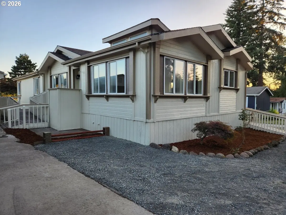36451 S Sawtell Rd #11, Molalla, OR 97038 - #1