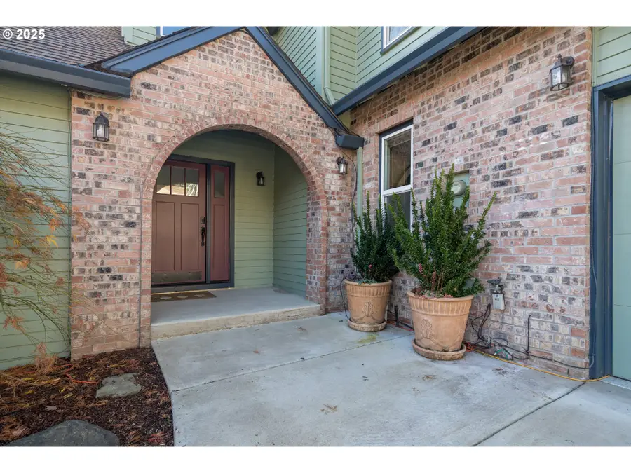 14075 SW Kentucky Pl, Beaverton, OR 97008 - Image #2