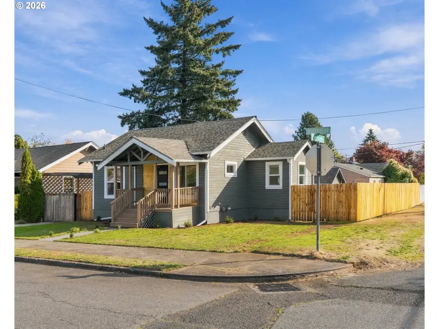 1206 NE 77th Ave, Portland, OR 97213 - #2