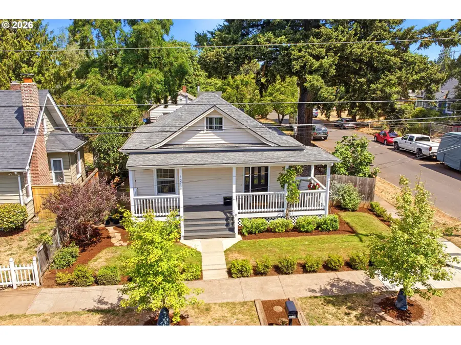 1214 E 29th St, Vancouver, WA 98663 - #2