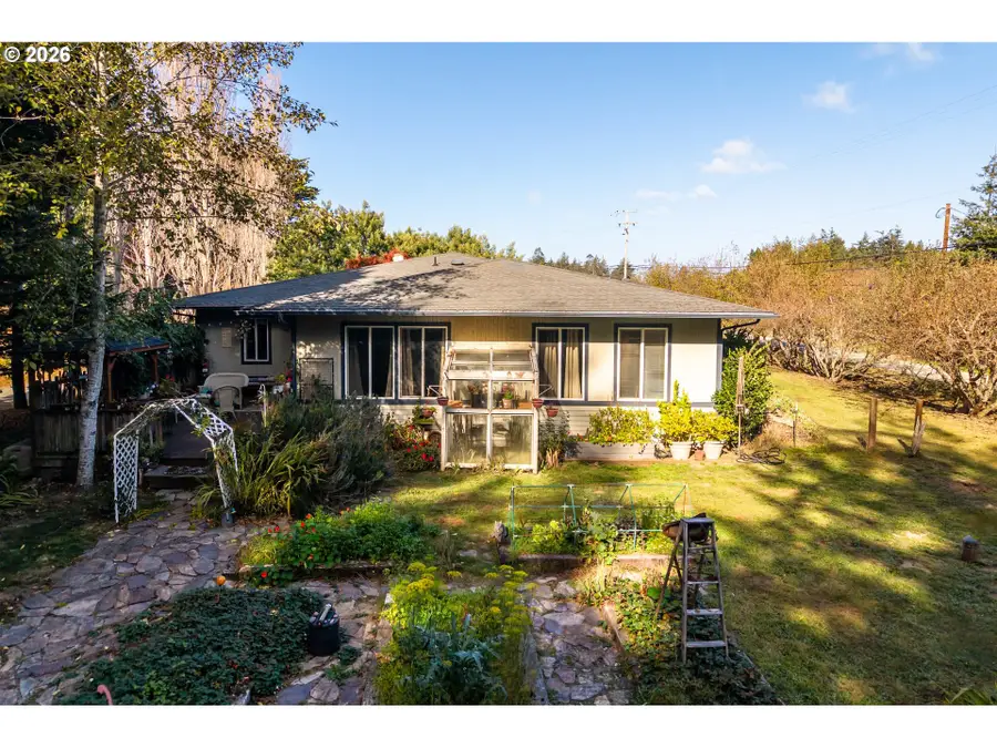 56100 Spring Creek Rd, Bandon, OR 97411 - #3