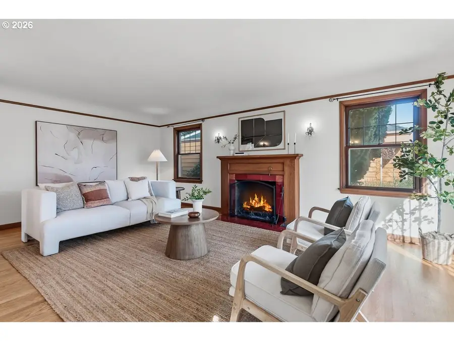 1721 NE 62nd Ave, Portland, OR 97213 - #2