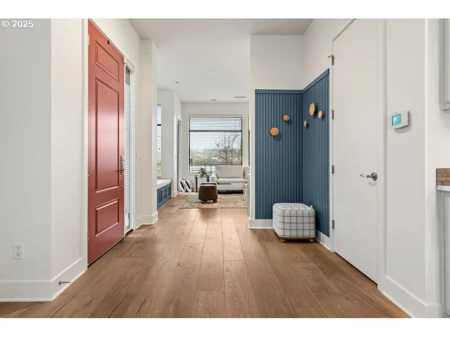 1684 NW Riverscape St, Portland, OR 97209 - Image #3