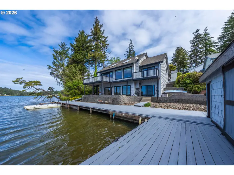 4040 NE 20th St, Otis, OR 97368 - #2