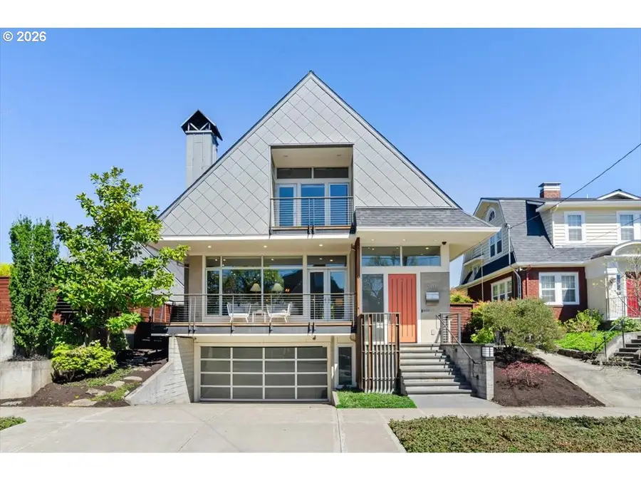 2817 NE Hamblet St, Portland, OR 97212 - #2