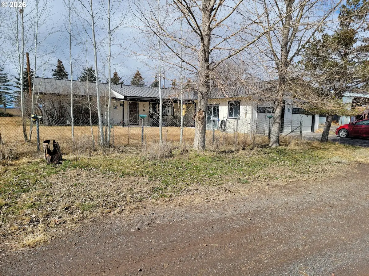 91497 Christmas Valley Hwy, Silver Lake Fort Rock, OR 97641 - #1