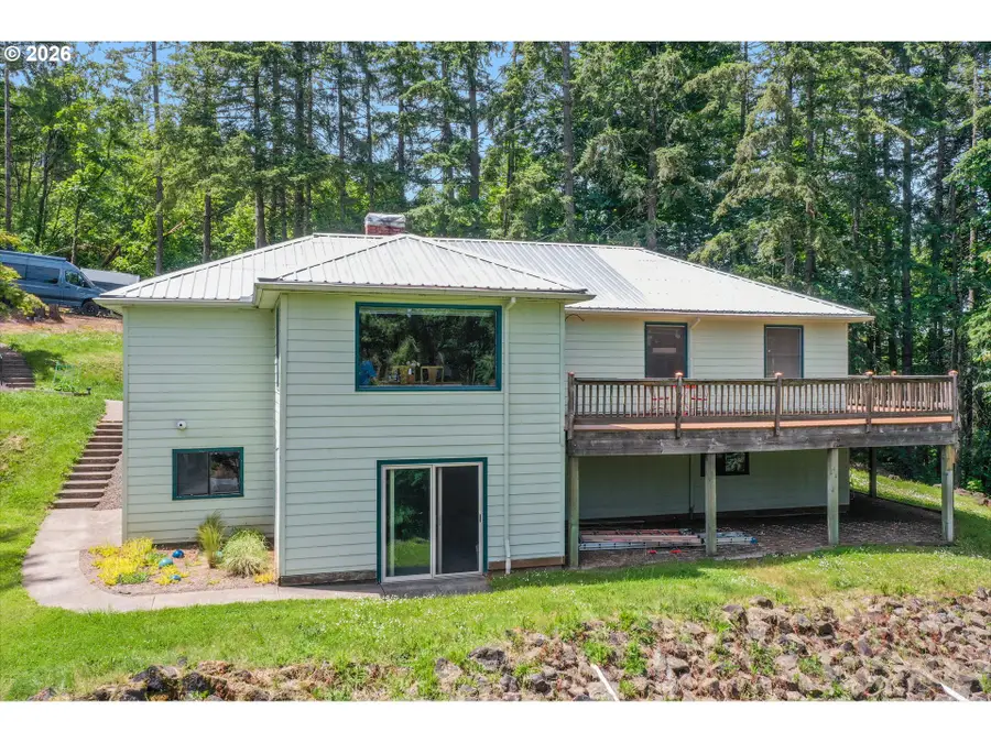 23175 NE Ridge Rd, Gaston, OR 97119 - #3