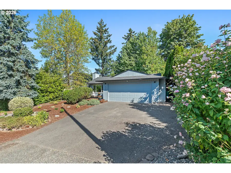 5029 SW Coronado St, Portland, OR 97219 - #3