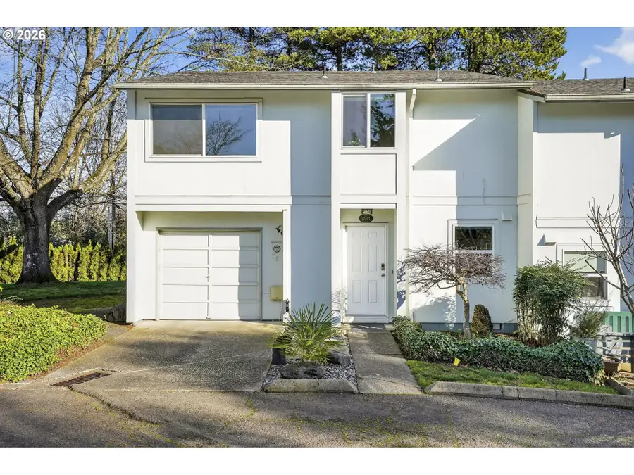 12013 SW Sussex St, Beaverton, OR 97008 - Image #2