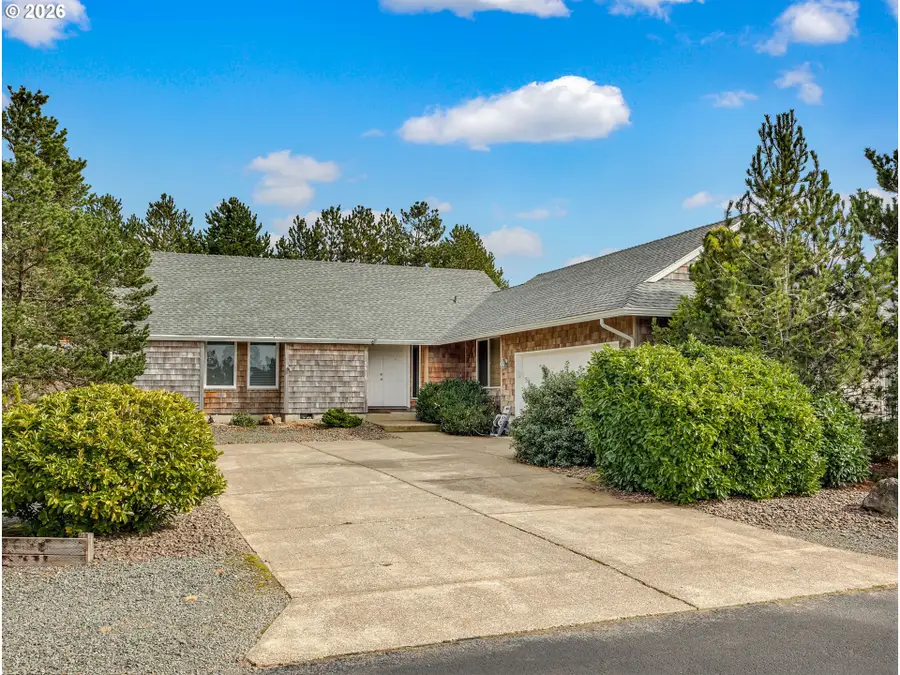 9915 Pine Ridge Dr, Nehalem, OR 97131 - #2