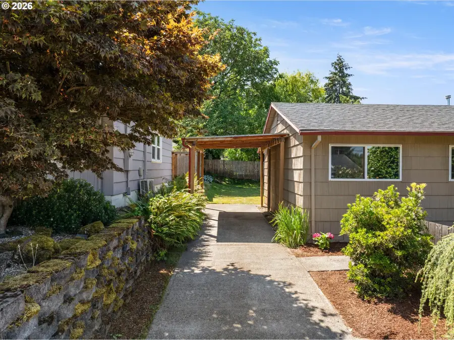 9235 N Seward Ave, Portland, OR 97217 - #2