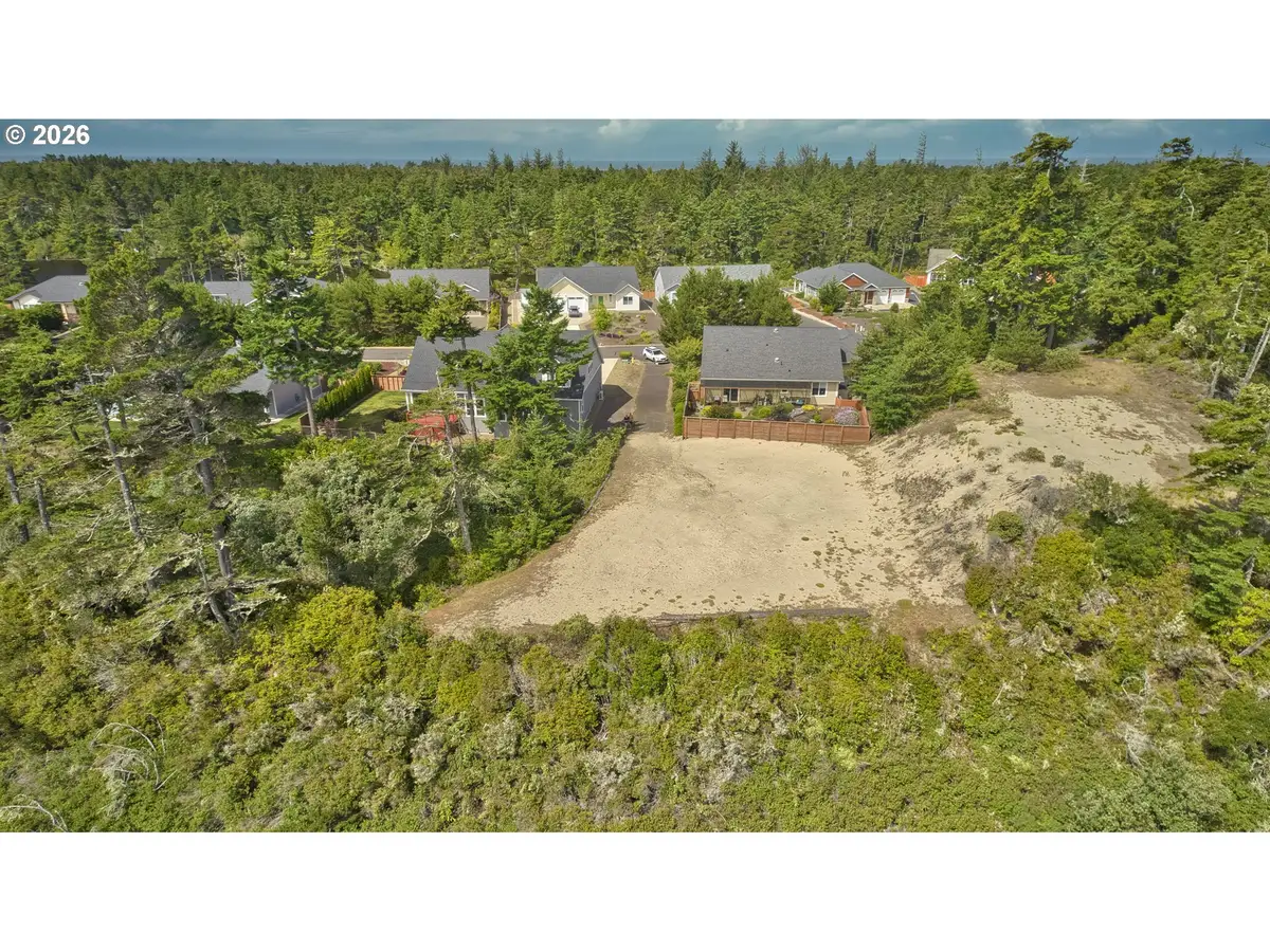 Lake Point Dr #69, Florence, OR 97439 - #1