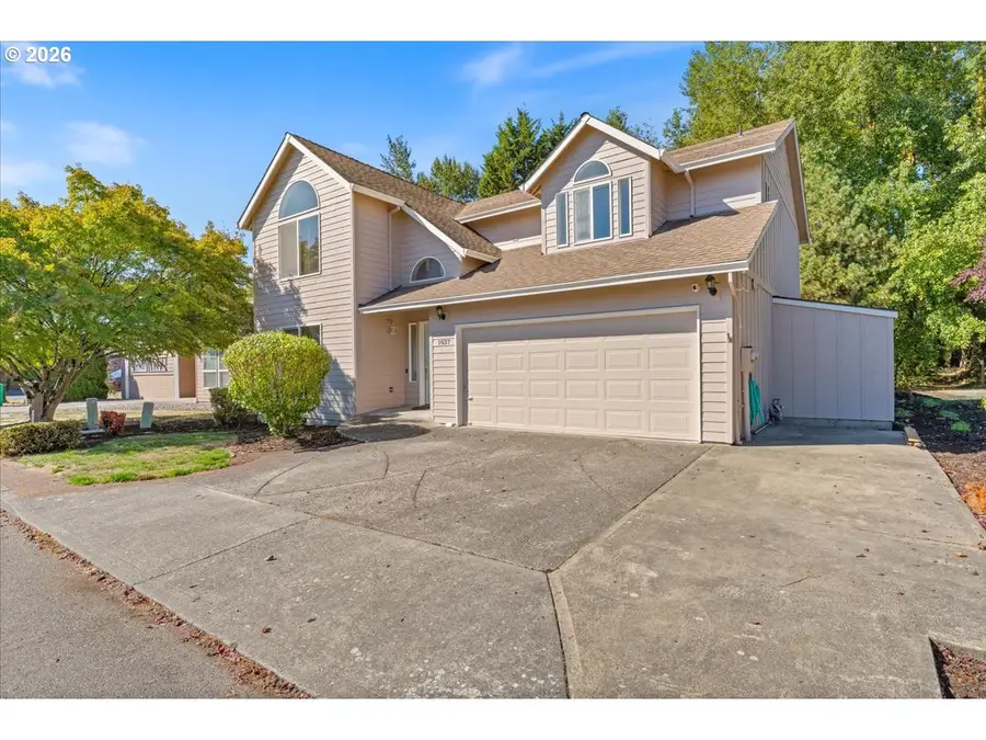 1037 NE Lija Loop, Portland, OR 97211 - #2