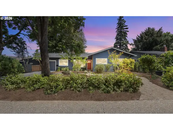 12845 SW Faircrest St, Portland, OR 97225