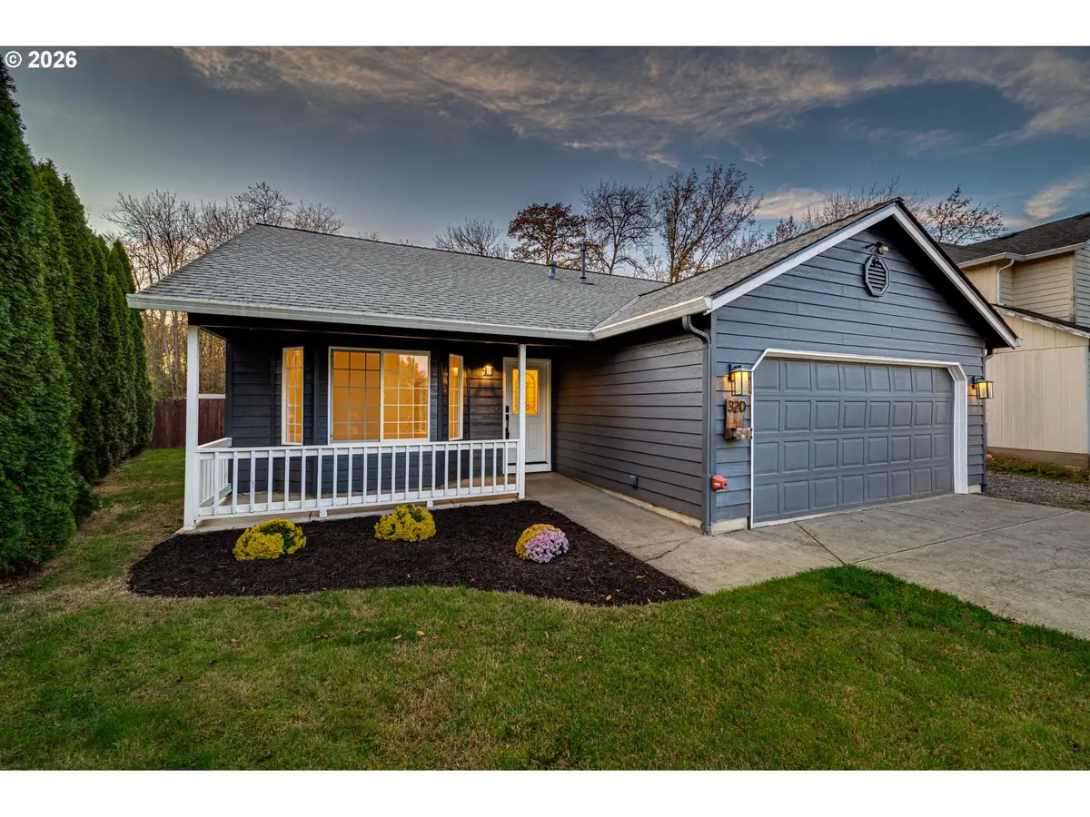 320 NW 25th Pl, Battle Ground, WA 98604 - #1