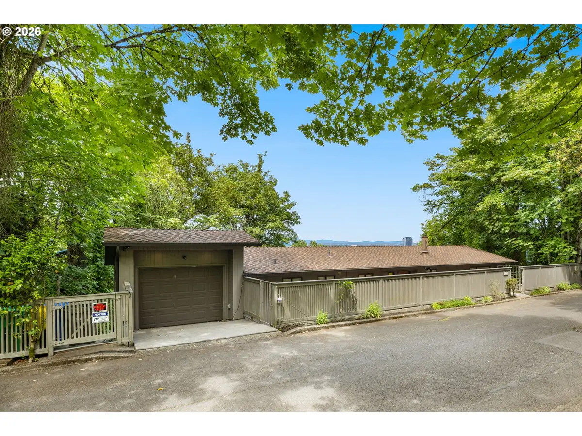 1225 SW Rivington Dr, Portland, OR 97201 - #1
