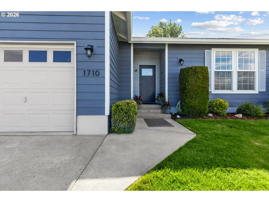 1710 SW 3rd St, Pendleton, OR 97801 - #3