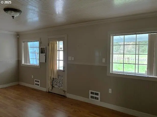 94213 Kerber Dr, Langlois, OR 97450 - Image #3