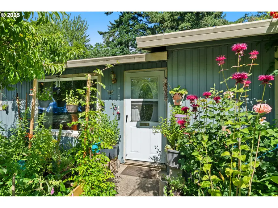 3130 SE 161st Ave, Portland, OR 97236 - Image #2