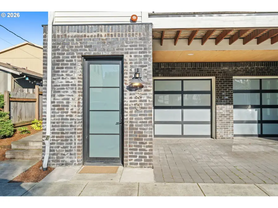 520 NE 56th Ave, Portland, OR 97213 - #3