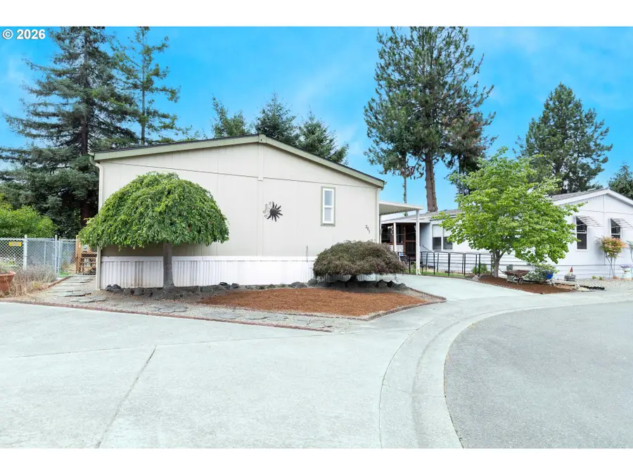 205 Twin Oaks Loop, Winston, OR 97496 - #2