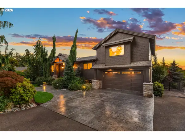 9833 SE Eastview Dr, HappyValley, OR 97086