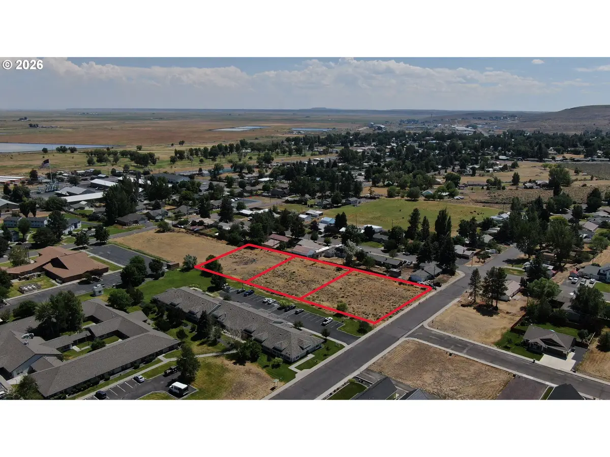 446 Westridge Ave, Hines, OR 97738 - #1