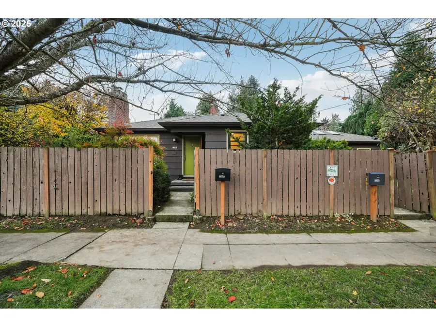 3286 NE Holman St, Portland, OR 97211 - Image #3