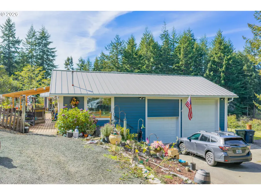 94057 Stemmerman Rd, Eastside, OR 97420 - #3