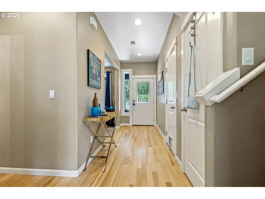 555 N Declaration Dr, Carlton, OR 97111 - #3