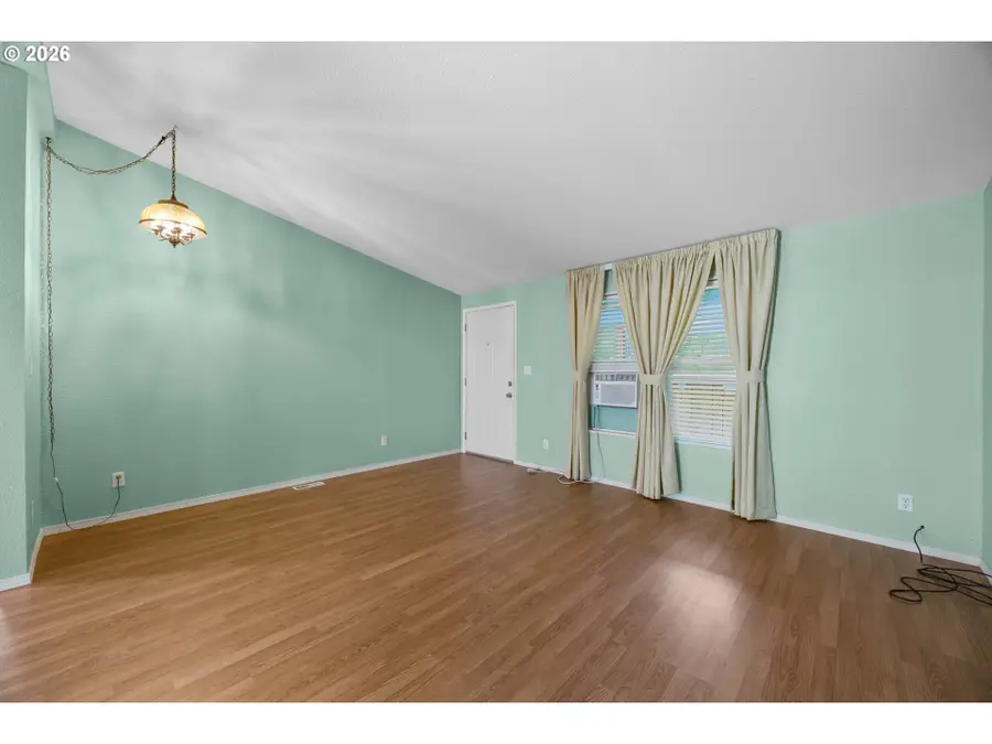 550 S State St #91, Sutherlin, OR 97479 - #2