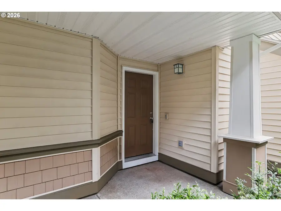 10769 SW Canterbury Ln, Tigard, OR 97224 - #2