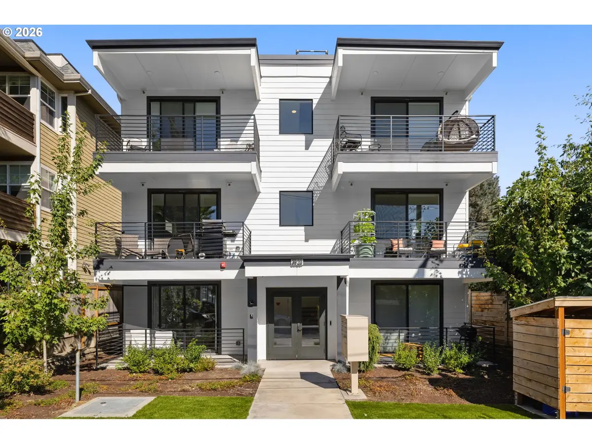 3920 N Montana Ave #301, Portland, OR 97227 - #1