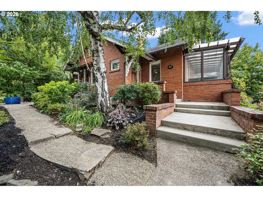47 W 23rd Ave, Eugene, OR 97405 - #3