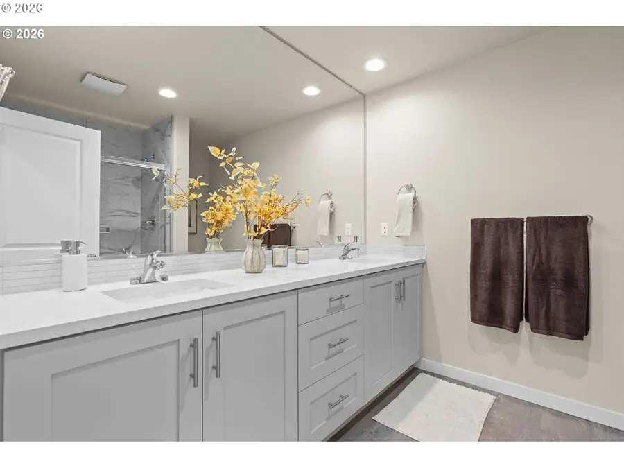 16854 SE Ardenwald Park Ter, Happy Valley, OR 97086 - #3