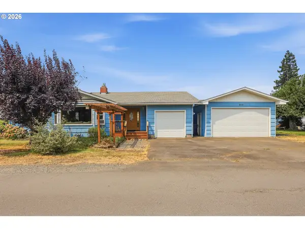 810 22nd St, Springfield, OR 97477