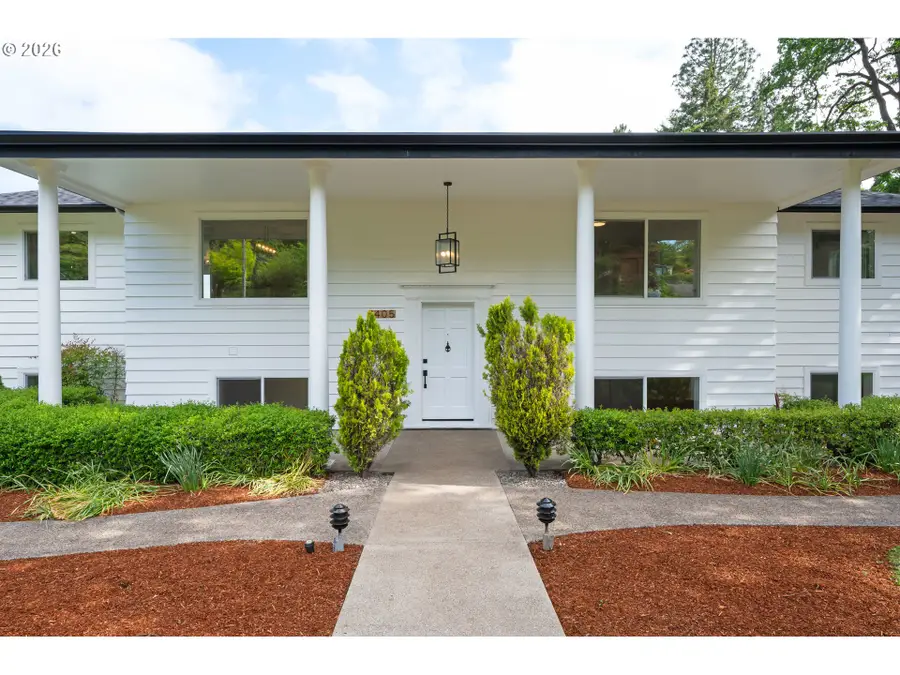 2405 W 22nd Ave, Eugene, OR 97405 - #3