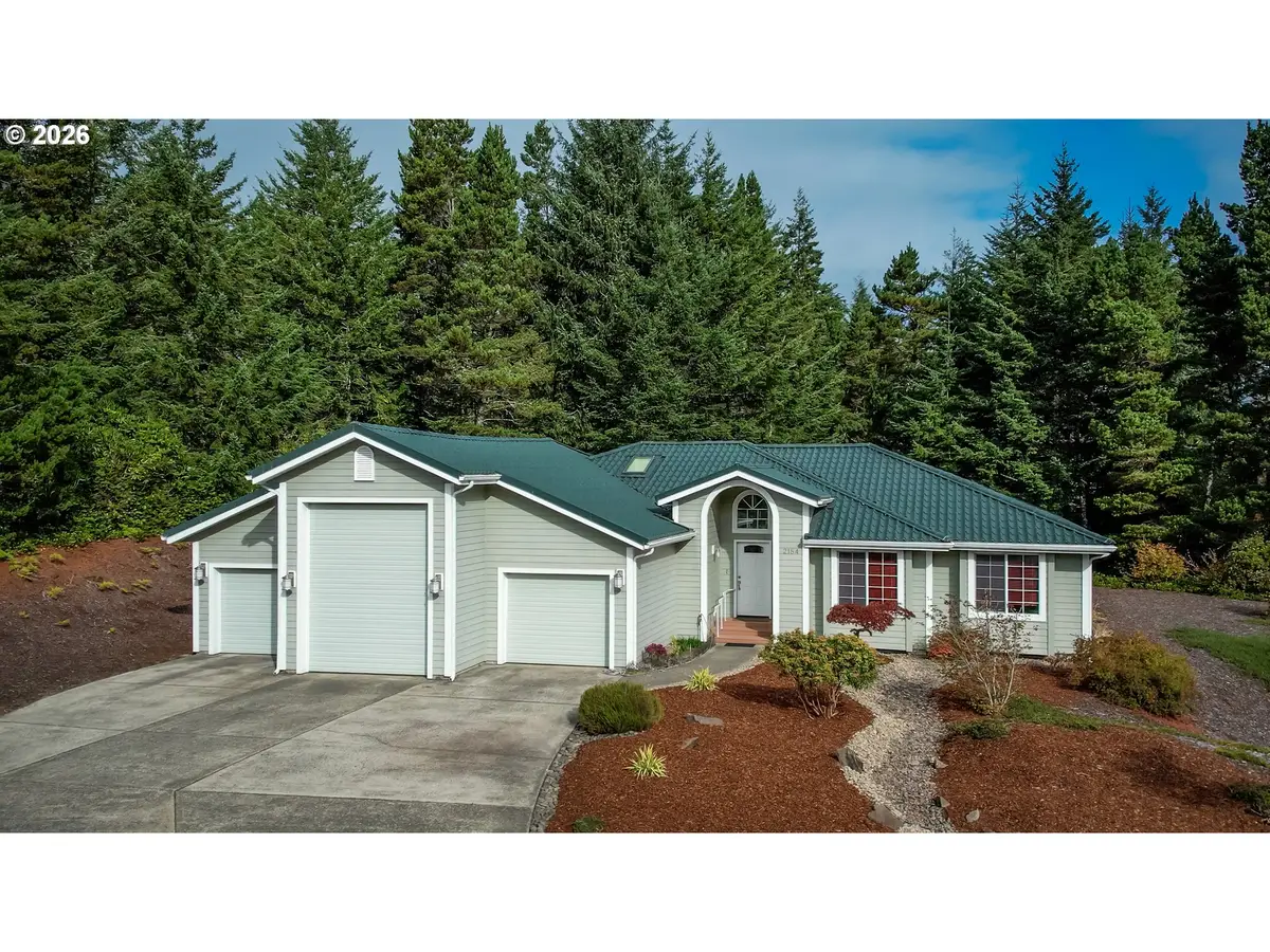 2184 13th St, Florence, OR 97439 - #1