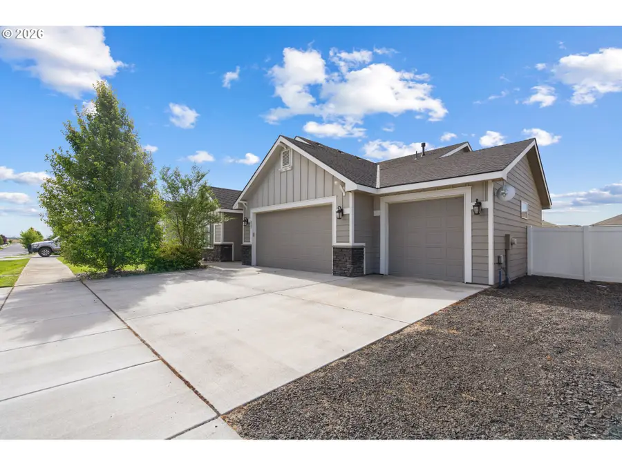 217 Rome St, Boardman, OR 97818 - #2