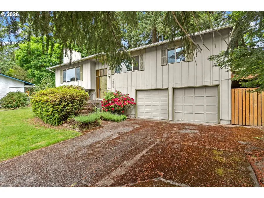 11925 NW Oatfield Ct, Portland, OR 97229 - #2